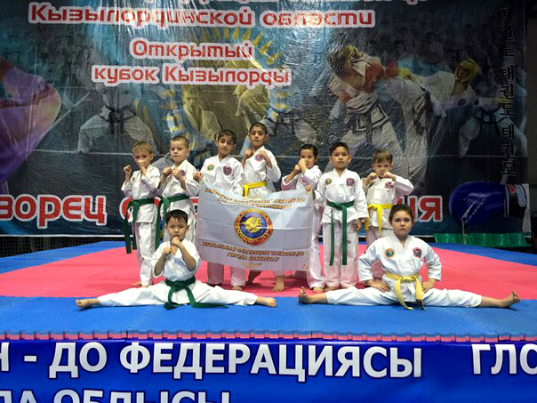 Таеквондисты сборной Акмолинской области привезли награды с Кызылорды.